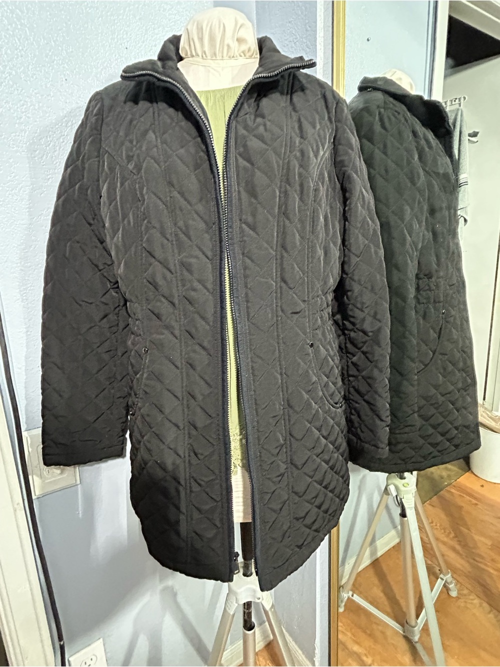 Liz Claiborne Black Quilted Zip-Up Puffer Coat